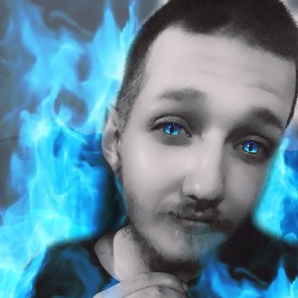 Meet your Posher, Hunter - Picture 1 of 1